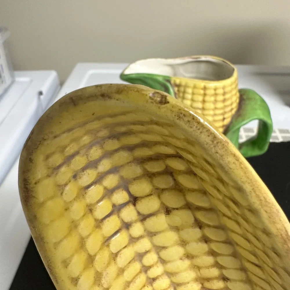 Vintage Set of Corn in Husk Pottery of‎ Jug Platter  Salt & Pepper Shakers Rare